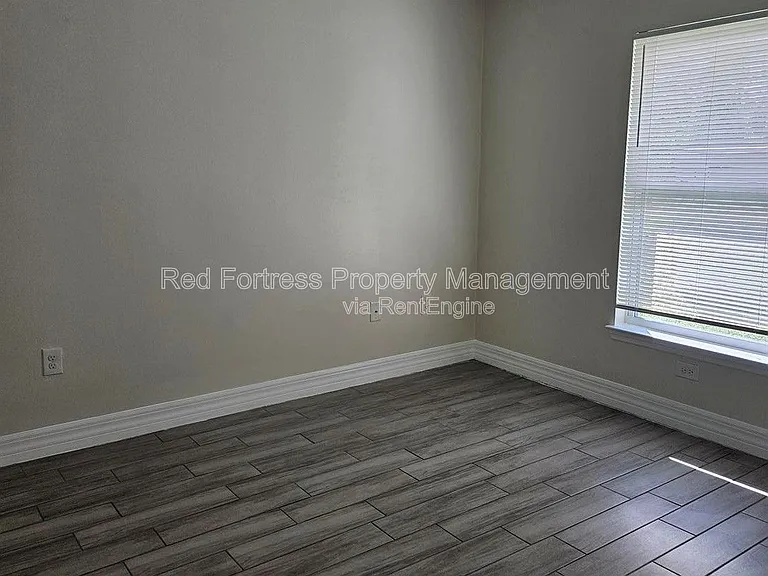 167 Meadow Rd — Photo 6