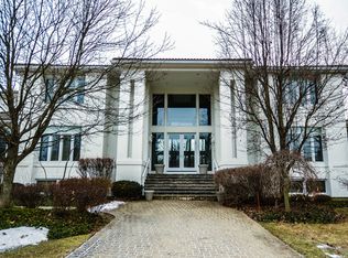 2551 Palmer Ct, Riverwoods, IL