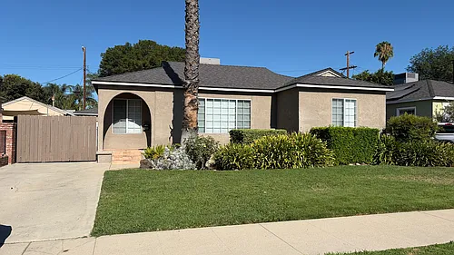 6468 Zelzah Ave Photo 1