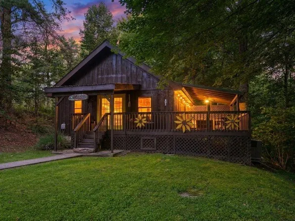 785 Cliffview Dr, Beattyville, KY 41311