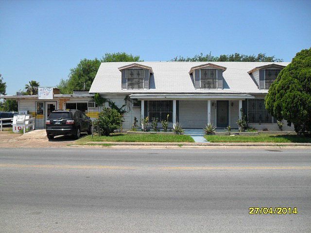 2nd image of 501 N Dogwood St