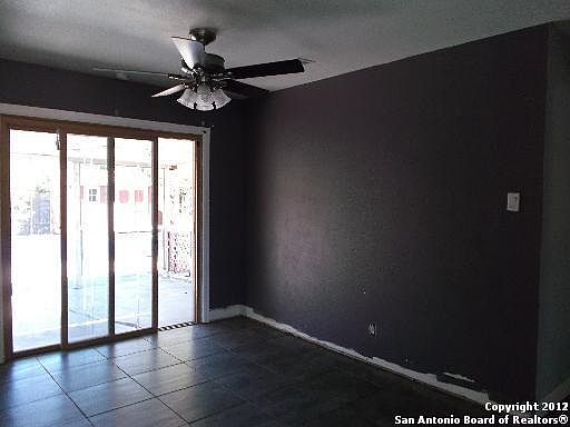 5th image of 5203 VILLAGE GLEN DR