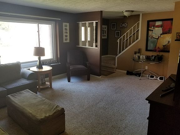 2nd image of 7646 Dahlia Dr