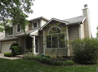3908 Monterey Pl, Lawrence, KS 66049
