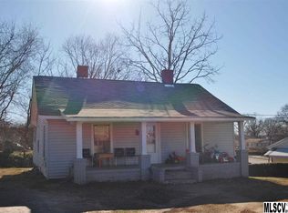 123 3rd Ave SW, Hickory, NC 28602