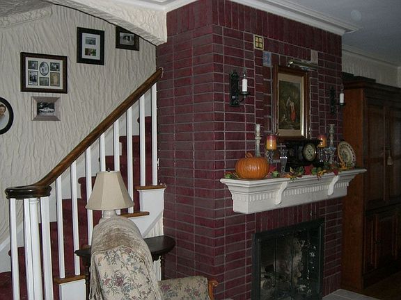 Fireplace/Stairway