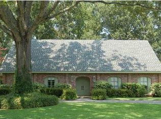 203 Wood Bluff Dr, Lafayette, LA 70503