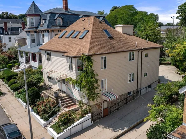 41-43 Winship St, Brighton, MA 02135