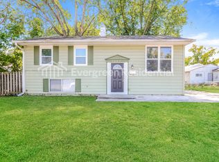 5607 Dunk Dr, Indianapolis, IN 46224