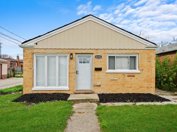 10244 S Crandon Ave, Chicago, IL 60617