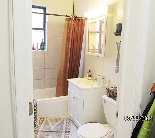 724 W Roscoe St #3N — Photo 2