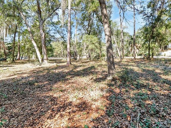 5th image of 37 Broad Pointe Dr