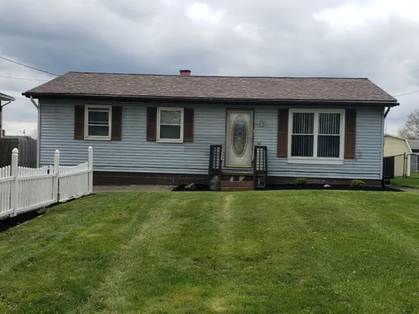 2603 Walnut St, Girard, OH 44420