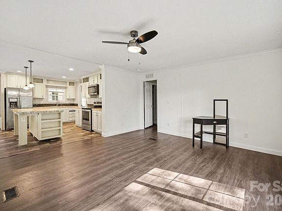 2nd image of 6555 McIntosh Rd