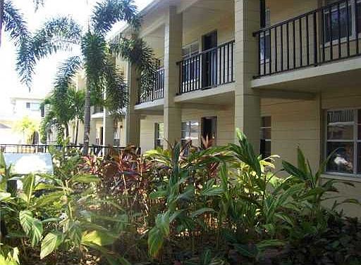 3rd image of 5221 S Bayshore Blvd #49