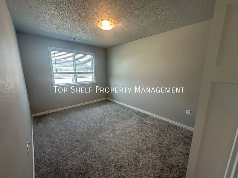 5711 NE Lowell Ln — Photo 8