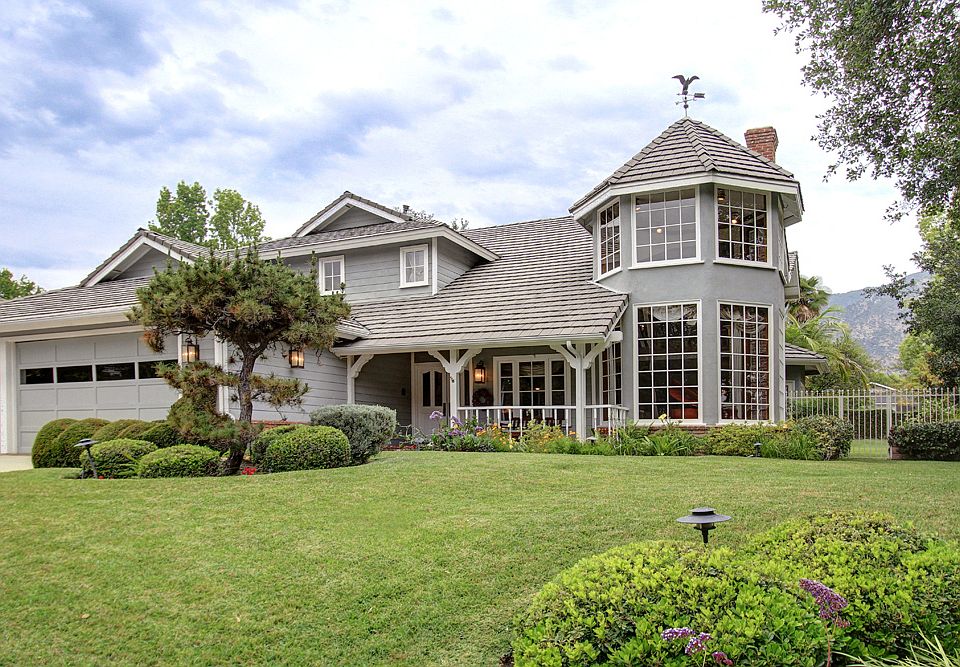 1st image of 233 Windwood Lane