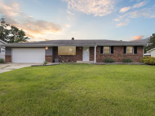 209 Westridge Rd, Janesville, WI 53548