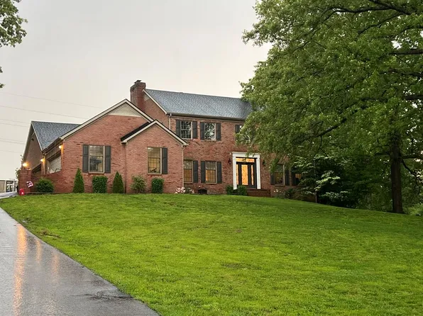 3445 Chur Dr, Madisonville, KY 42431