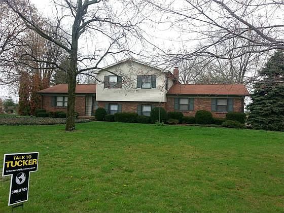 1st image of 2890 N Fleming Cir