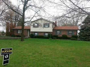 2890 N Fleming Cir, Shelbyville, IN 46176