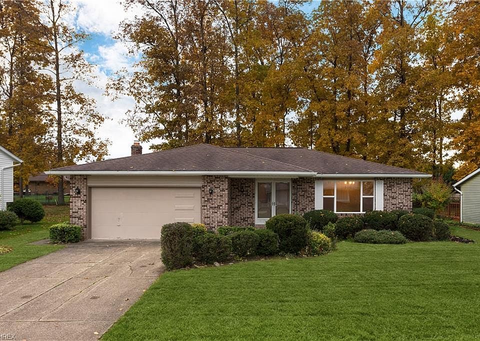 1st image of 8665 Newcomb Dr