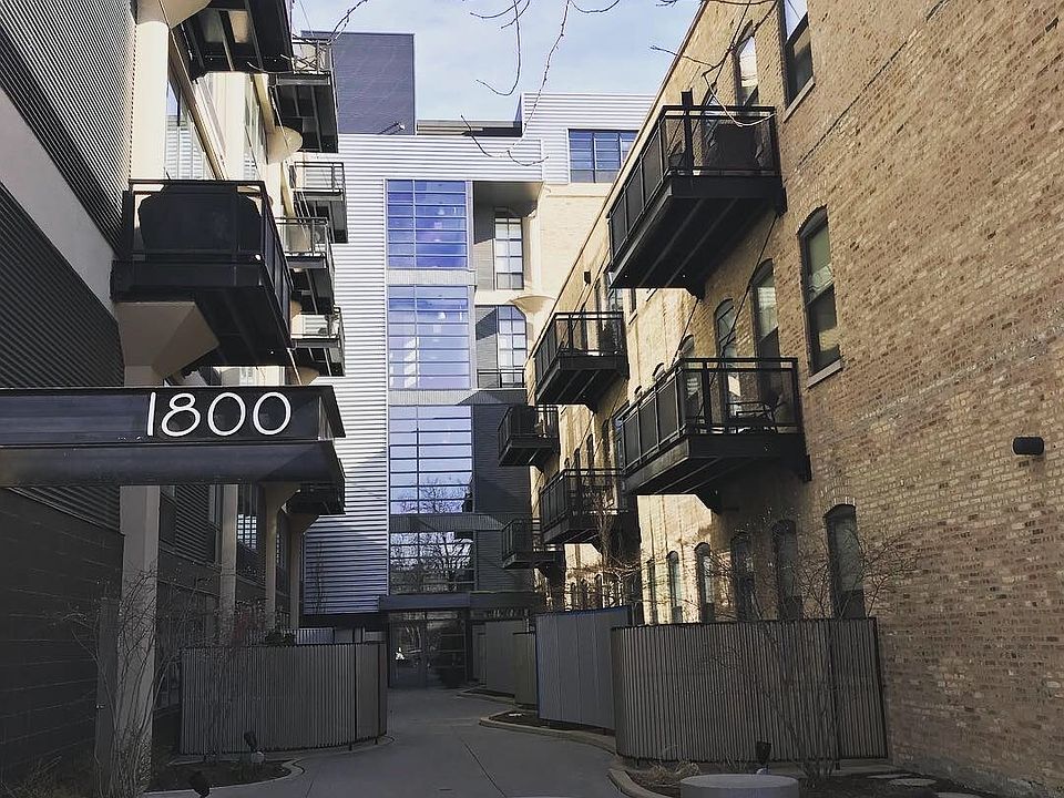 1st image of 1800 W Grace St Unit 105