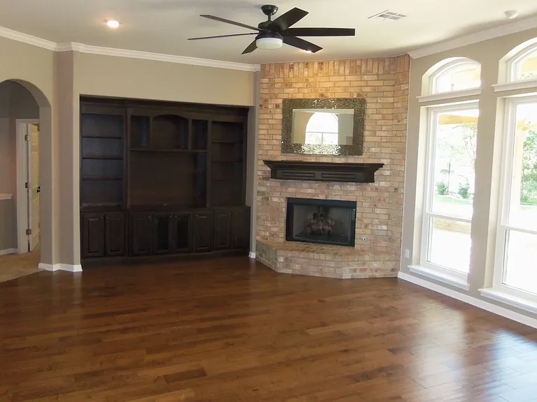 3909 Mitchell Cv — Photo 11