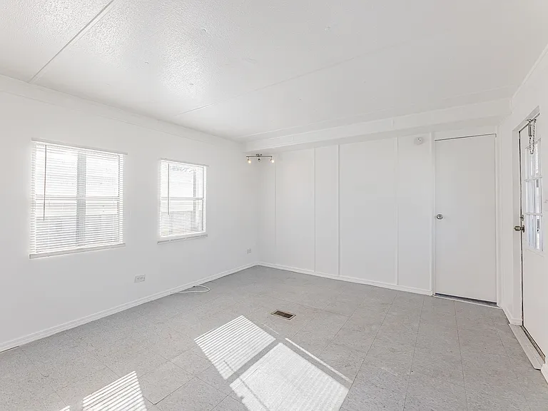 410 N Amy Ln #7 — Photo 9
