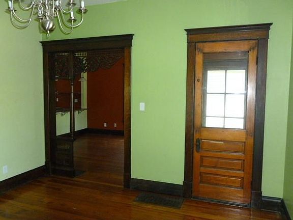 5th image of 1215 Marlowe Ave