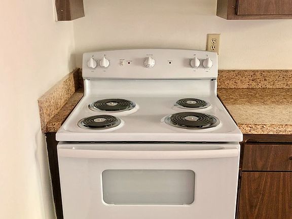 4th image of 722 S Ingraham Ave #2B-1BA-900SQFT