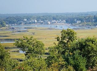 17 Estuary Way, Gloucester, MA 01930
