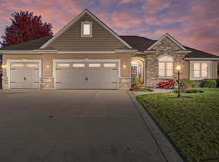 6418 Heritage Ave, Racine, WI 53406