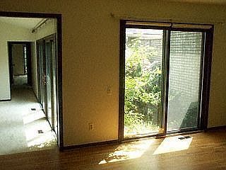 3rd image of 1340 Forestglen Ct
