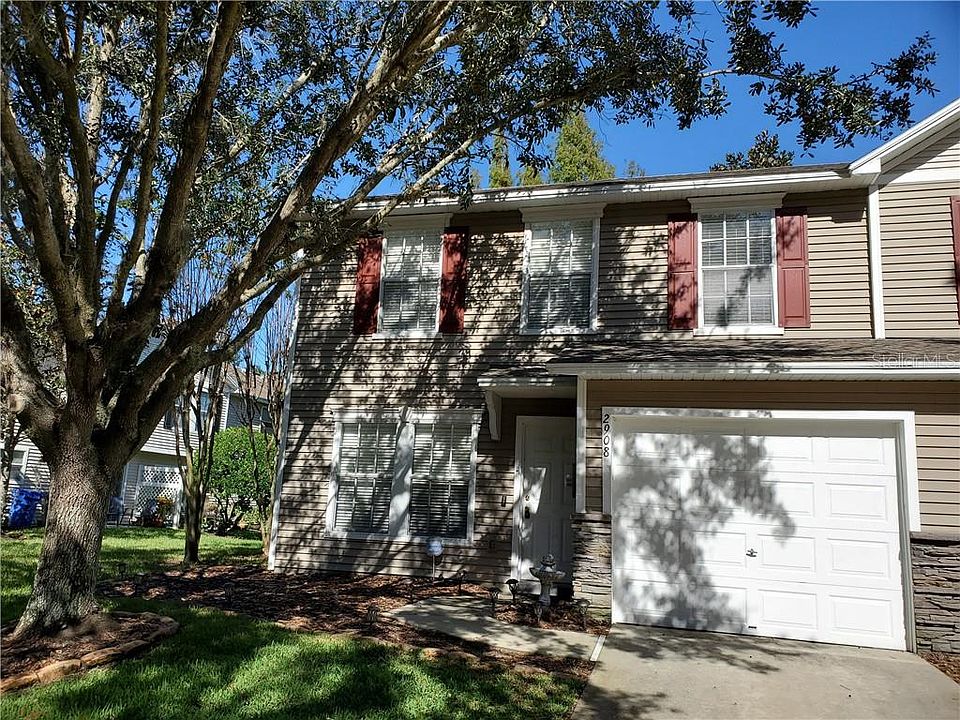 1st image of 2908 Amber Oak Dr