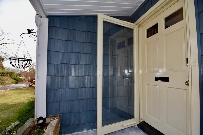 3 bed, 2.0 bath, $4,600 — Photo 4