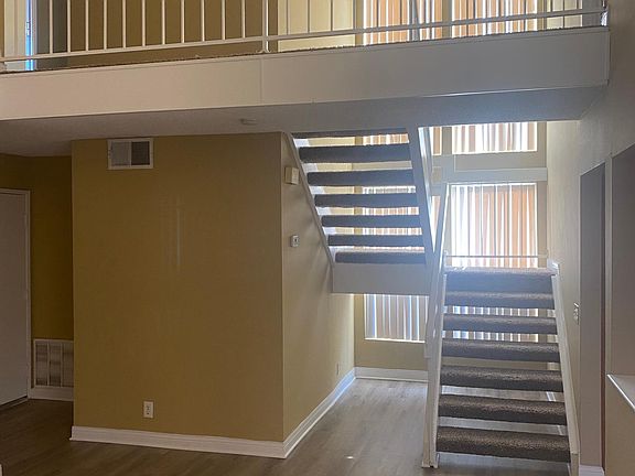 3rd image of 11939 Aslan Ct