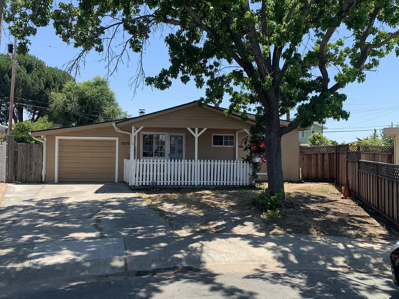 10170 Seward Ct photo 1