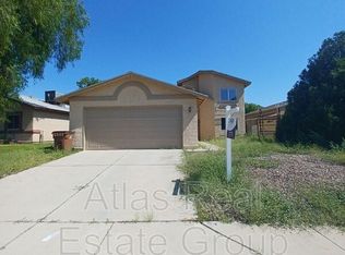 9358 N Hampshire Dr, Tucson, AZ 85742