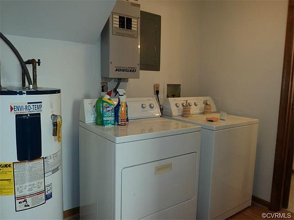 4th image of 4006 Yorktown Dr
