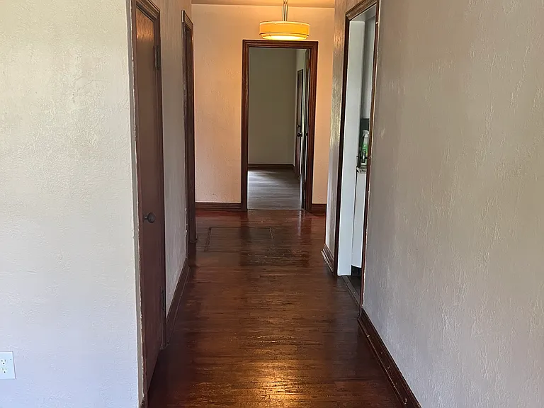 310 W Oak Dr — Photo 9
