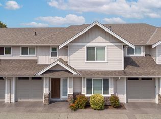 2419 Malaview Ave #2, Sidney, BC V8L2G4