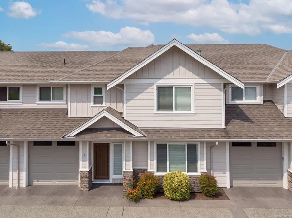 2419 Malaview Ave #2, Sidney, BC V8L 2G4