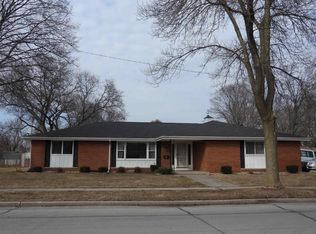 950 E Pershing St, Appleton, WI 54911