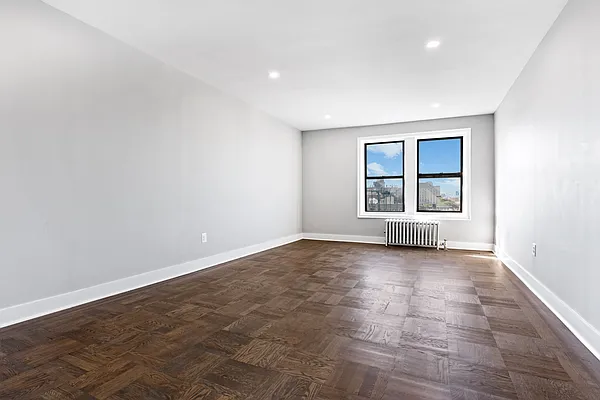 Sold by Supreme Plus Realty Group Inc | media 7