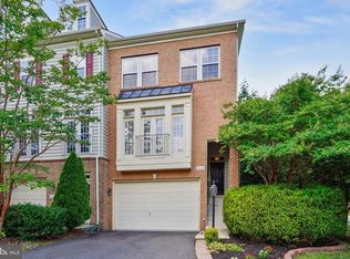 24683 Clock Tower Sq, Aldie, VA 20105