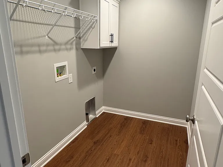 Laundry room!