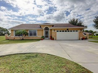 1850 SE North Blackwell Dr, Port Saint Lucie, FL 34952