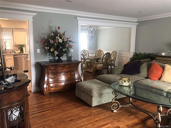 2nd image of 18 Simkin Dr
