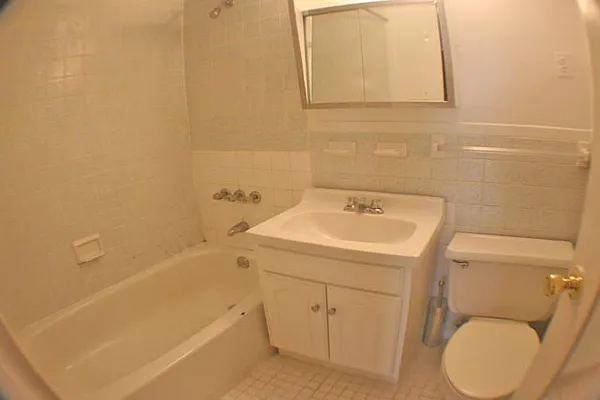 Rented by DSA Realty | media 26